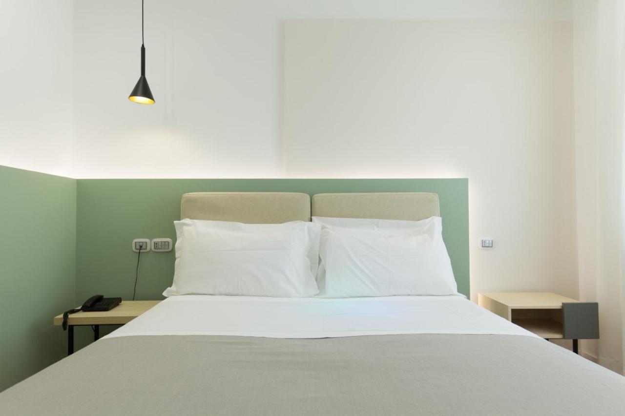 Plana Hotel Казерта Екстер'єр фото