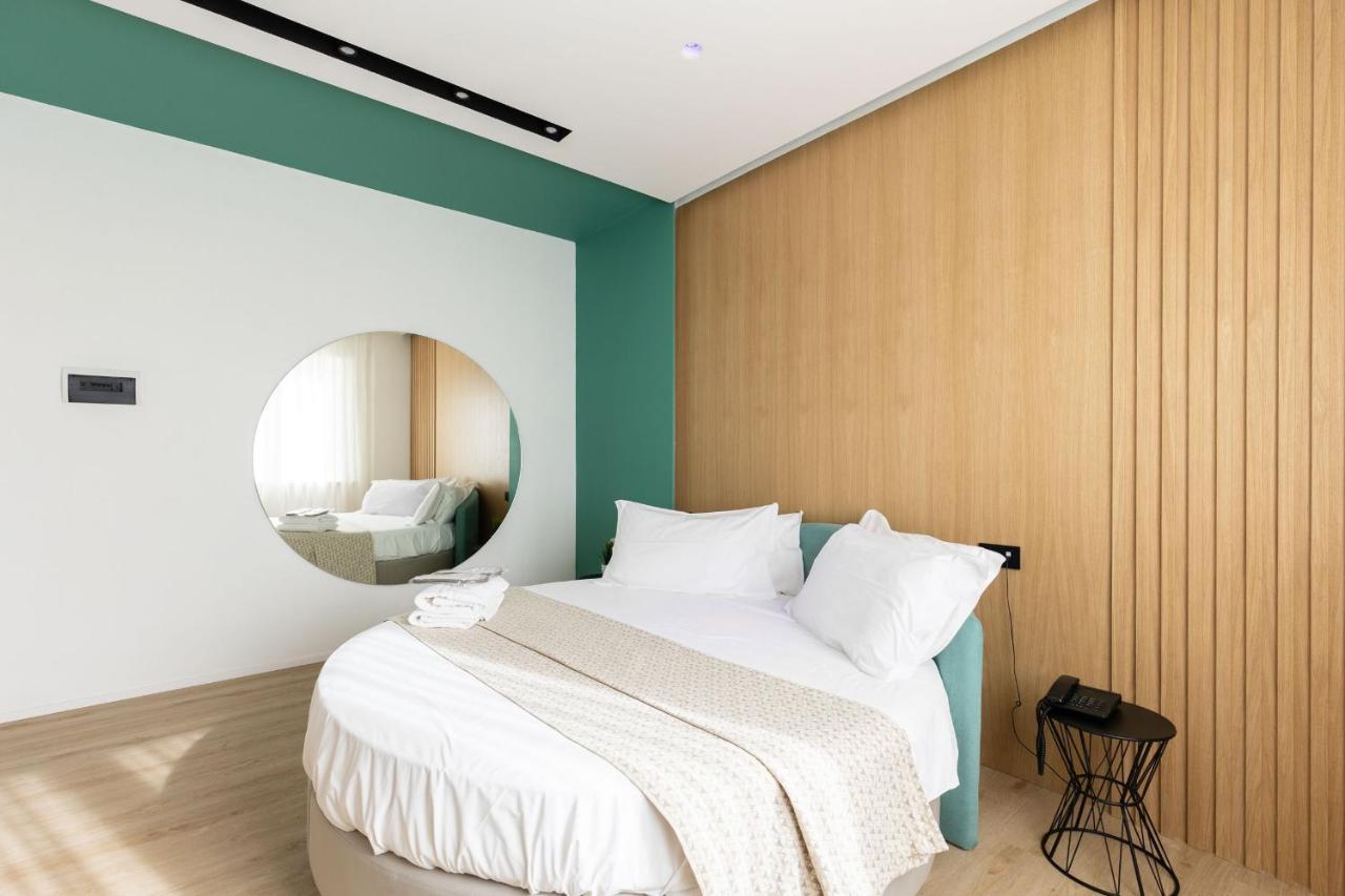 Plana Hotel Казерта Екстер'єр фото