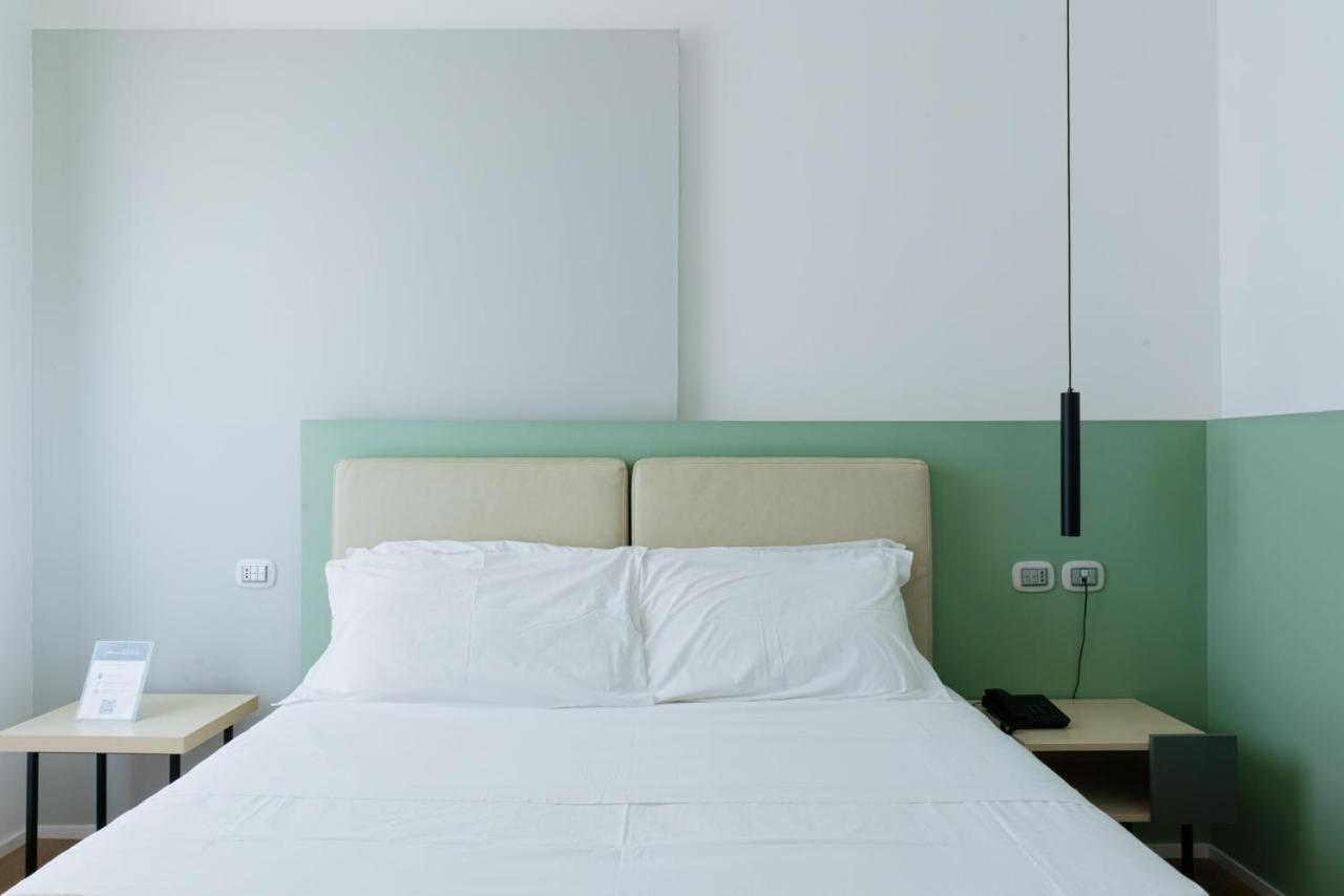 Plana Hotel Казерта Екстер'єр фото