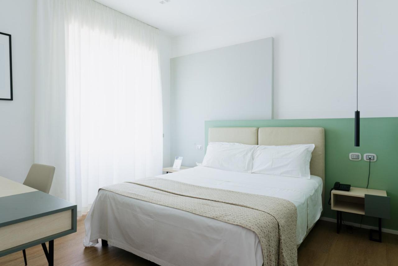 Plana Hotel Казерта Екстер'єр фото