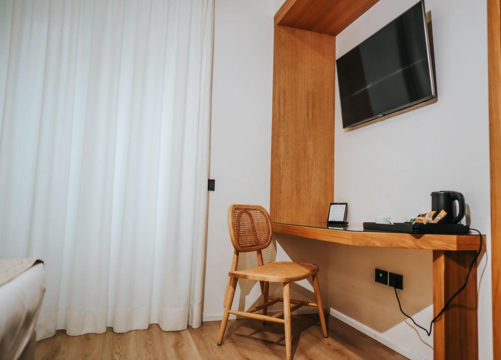 Plana Hotel Казерта Екстер'єр фото