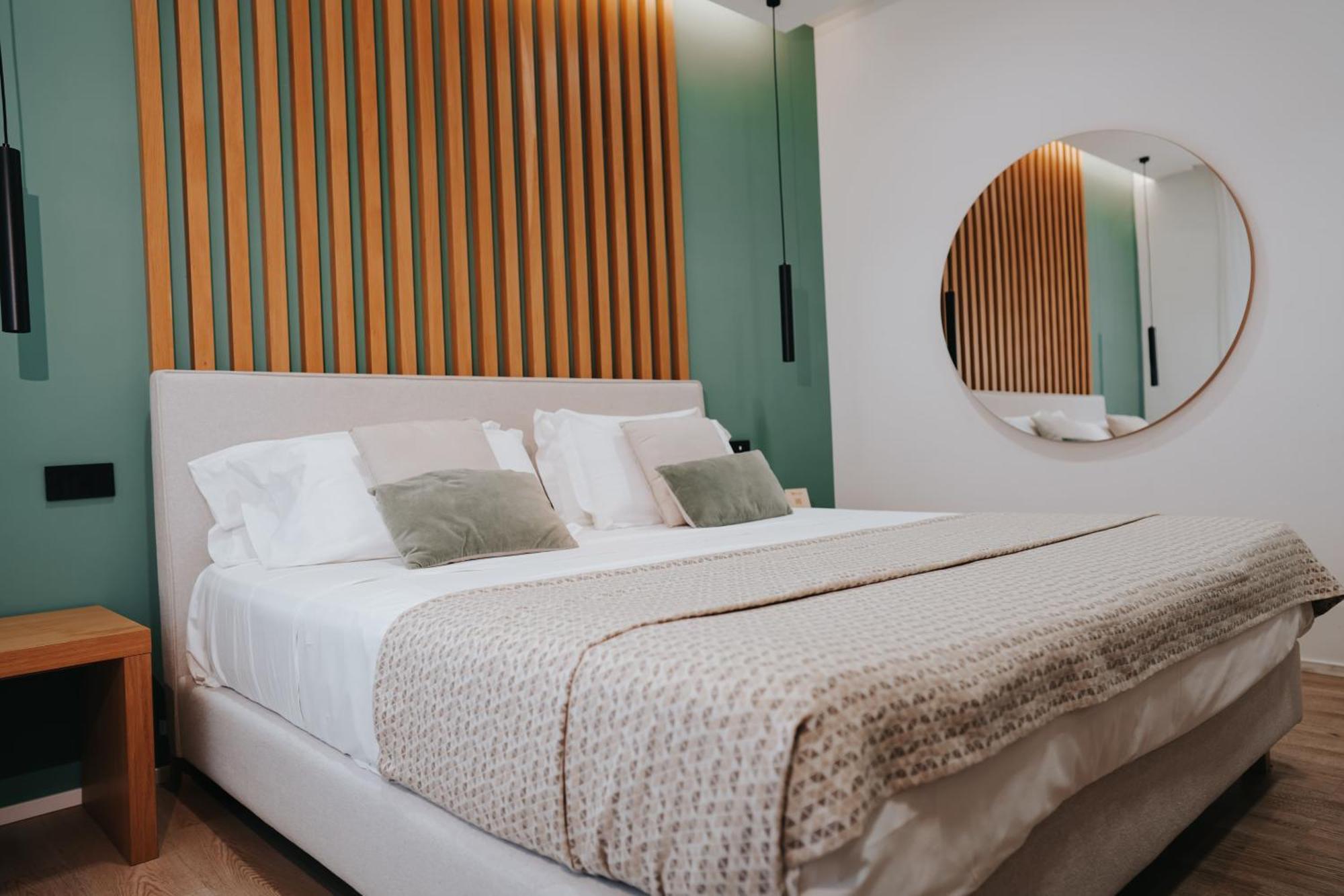 Plana Hotel Казерта Екстер'єр фото