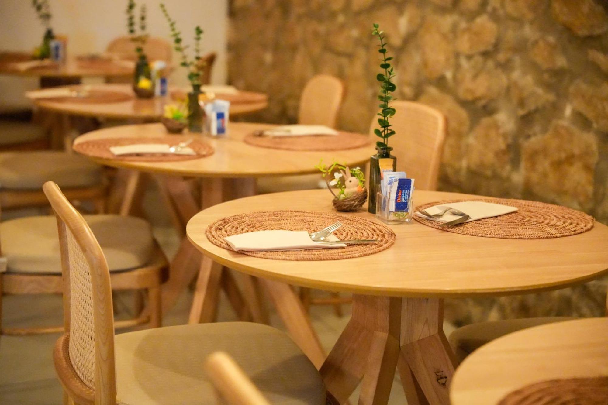 Plana Hotel Казерта Екстер'єр фото