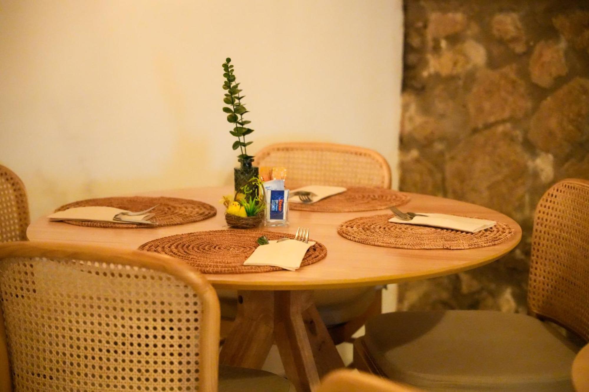 Plana Hotel Казерта Екстер'єр фото
