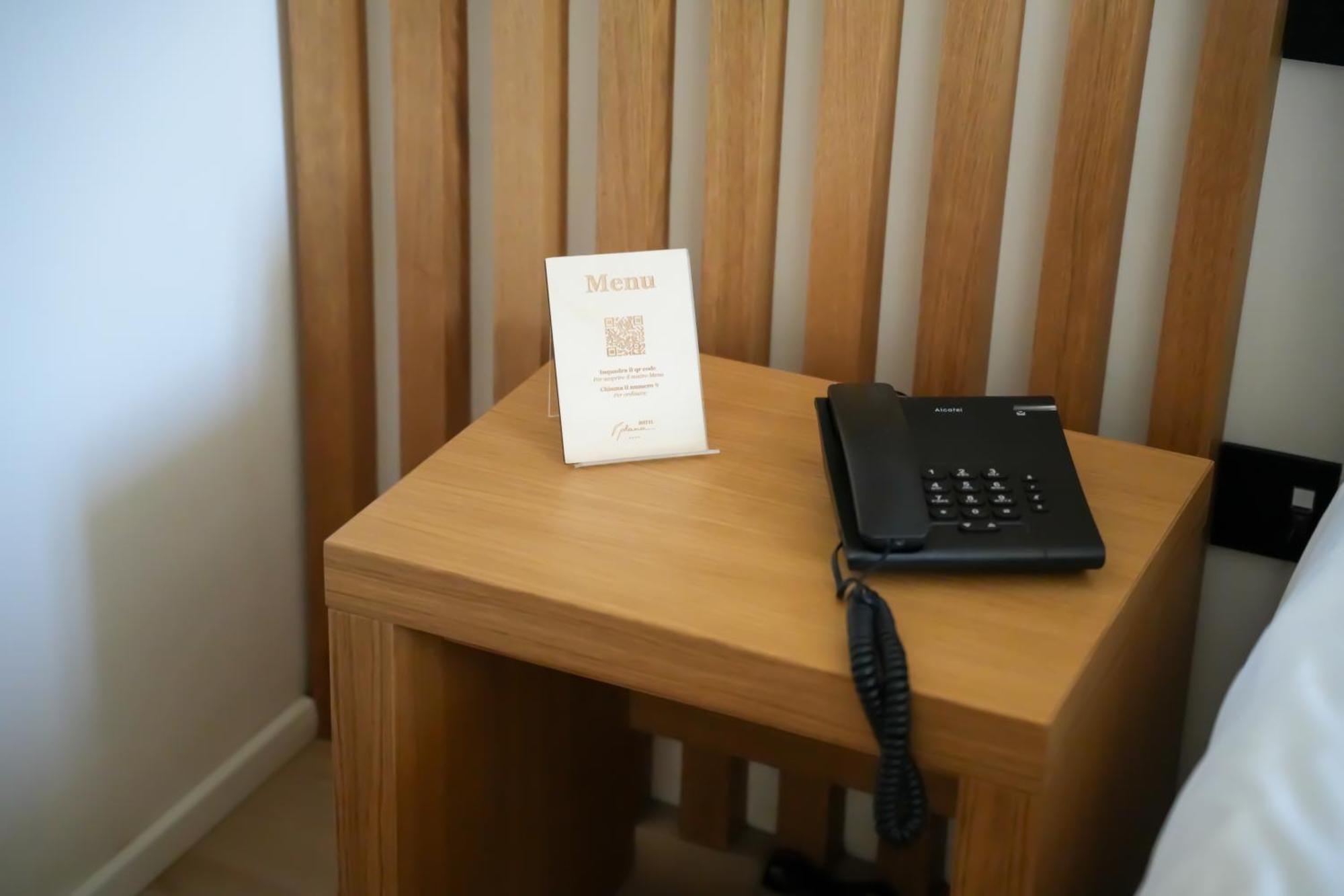 Plana Hotel Казерта Екстер'єр фото