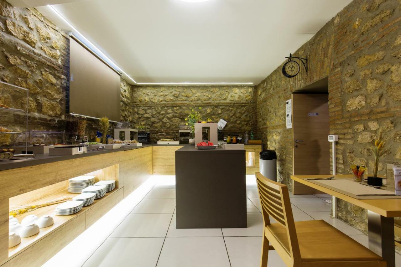 Plana Hotel Казерта Екстер'єр фото